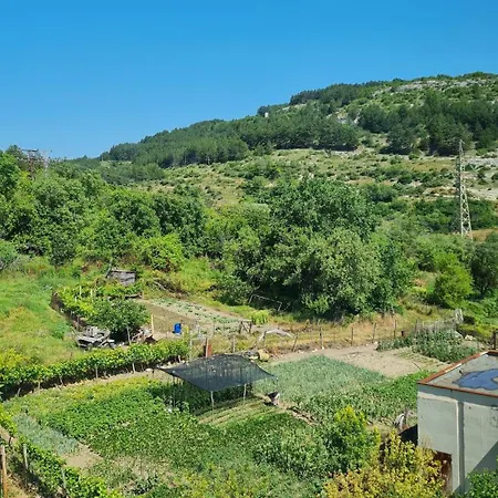 Panoramic In Charming Village Apartment